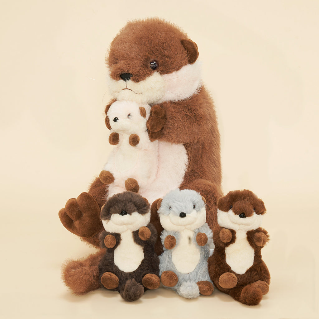 Otter-Plüschtier mit 4 Babys