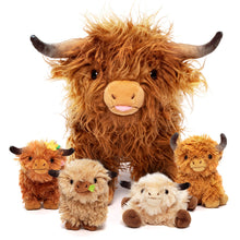 Laden Sie das Bild in den Galerie-Viewer, Highland Cow Tier Familie Plüschtier-Set