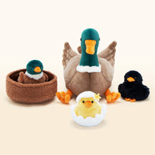 Laden Sie das Bild in den Galerie-Viewer, Tierfamilien-Plüschspielzeug-Set – Tiermutter und Tierbabys