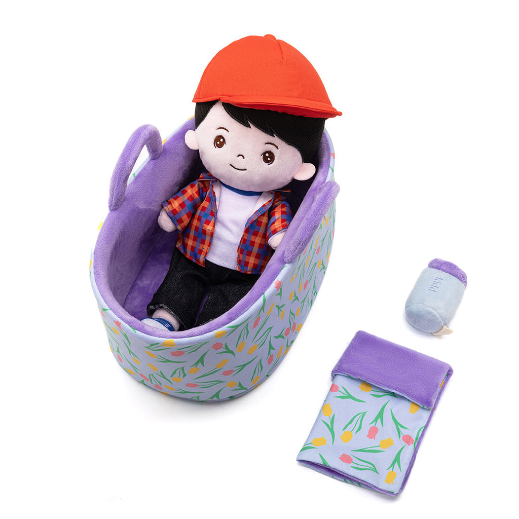 Personalisierte Puppe und Babybett-Accessoires mit Namen