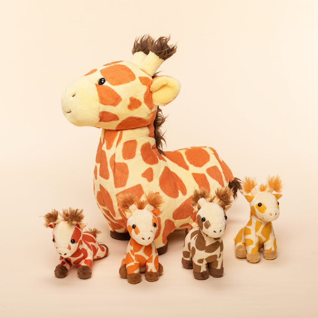 Plüschtier Giraffenfamilie mit 4-teiligem Baby-Geschenkset für Kleinkinder