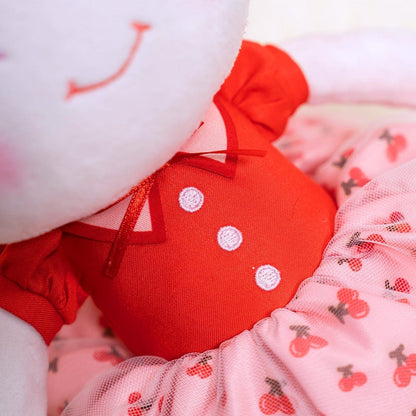 Puppenia Personalisierte Plüschpuppe in einem roten Kirschkleid Kirsche🍒