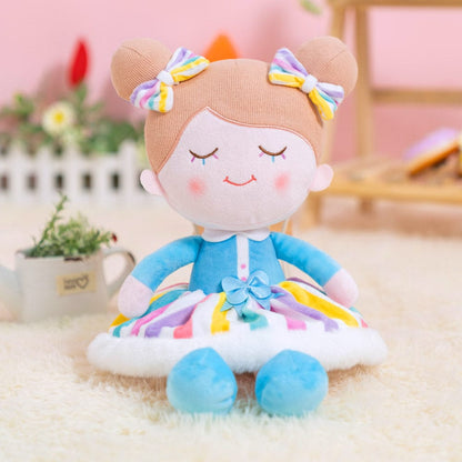 Puppenia Personalisierte Plüschpuppe mit Regenbogenrock und Regenbogenwimpern Regenbogen🌈